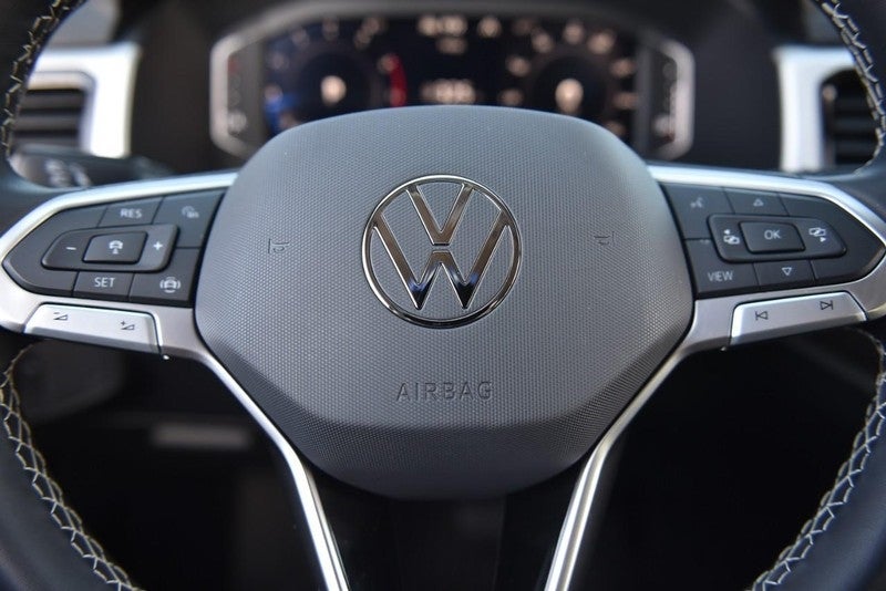 2023 Volkswagen Atlas 2.0T SE w/Technology